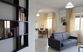 M&M Apartment